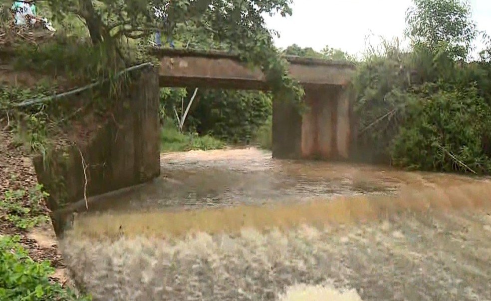 Barragem rompe em Jaguaré, no Norte do Espírito Santo 