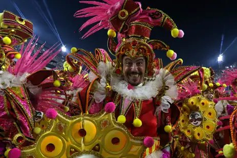 Rio de Janeiro (RJ), 11/02/2024 - Desfile da escola de samba Beija-Flor, do Grupo Especial do carnaval carioca, no Sambódromo da Marquês de Sapucaí. Foto: Tânia Rêgo/Agência Brasil