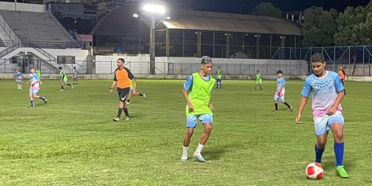 Atletas do Projeto Campeões de Futuro participam de Torneio Interno em Barra de São Francisco