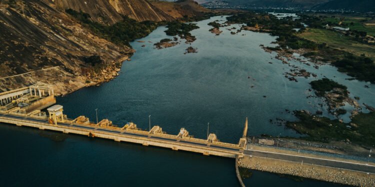 Usina de Aimorés aciona sirenes de emergência em Aimorés e Baixo Guandu