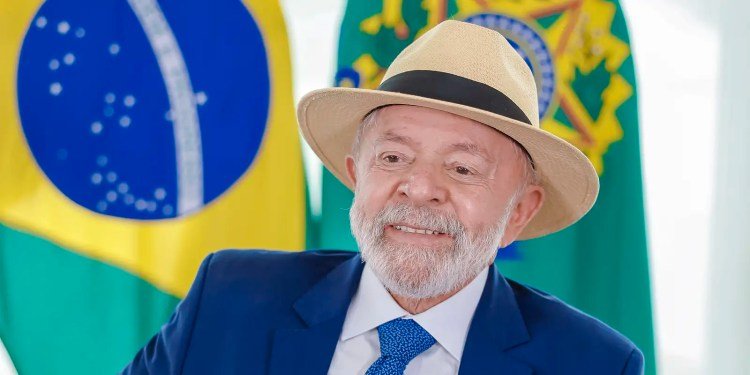 Lula deve viajar para Rússia em maio