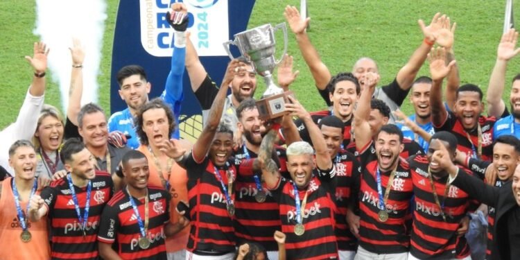 Flamengo detona o Maricá (5 a 0) e levanta mais uma taça