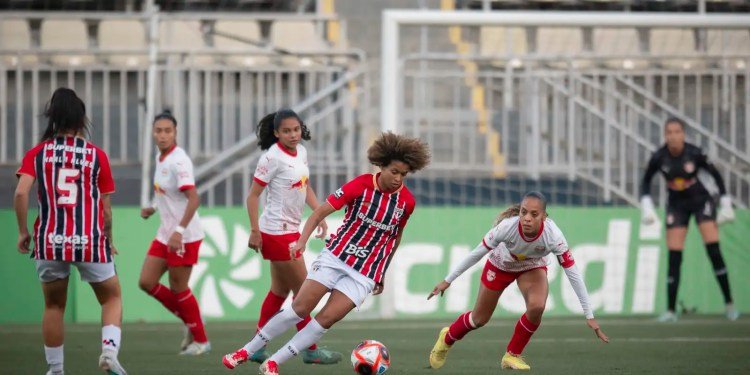 Federação Paulista apura relatos de machismo no estadual feminino