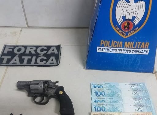 Polícia prende homem com arma de fogo e munições em Barra de São Francisco