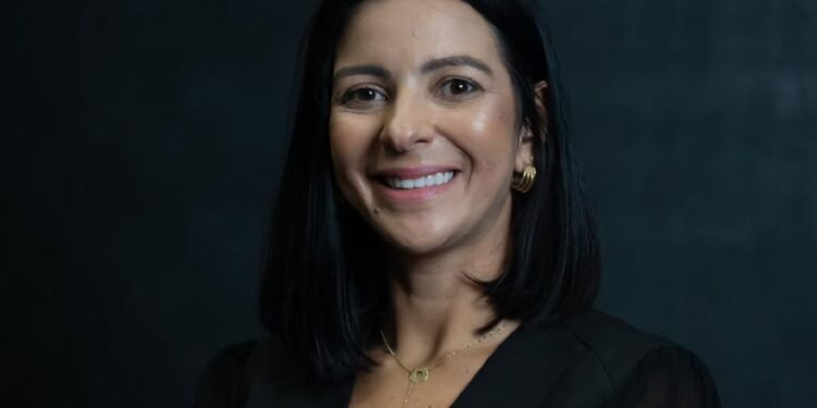 Especialista ensina como se educar para evitar estresse das dívidas