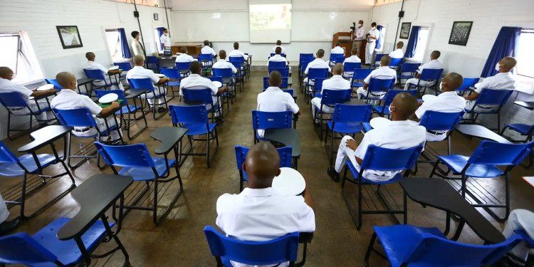 Prazo para alistamento militar termina nesta segunda-feira Prazo para alistamento militar termina nesta segunda-feira