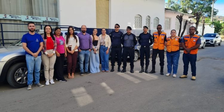 CREAS realizam a 4ª Ação Social em atendimento à população em situação de rua