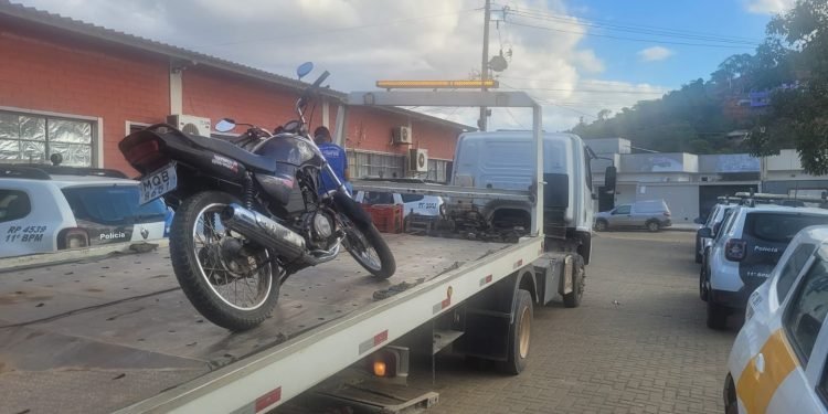 Polícia Militar realiza apreensão de drogas em Ecoporanga e recupera veículo furtado em Barra de São Francisco