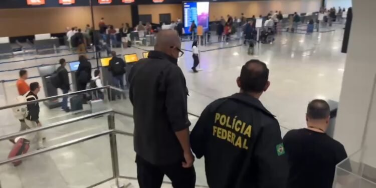 Condenado por estupro, argentino que vivia no interior do ES é deportado Condenado por estupro, argentino que vivia no interior do ES é deportado