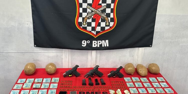Policiais militares prendem homem, apreendem drogas e mais de R$ 50 mil no Sul