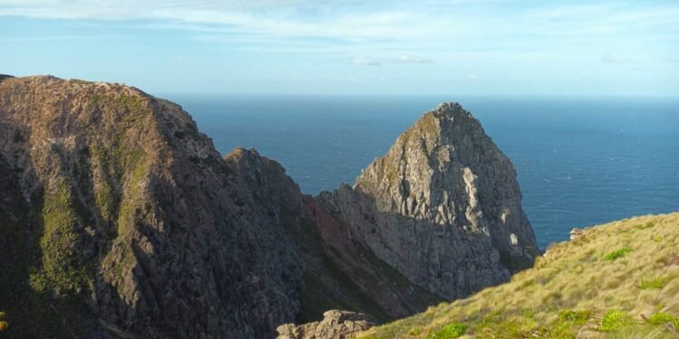 Conselho de Trindade e Martim Vaz faz em Vitória sua primeira reunião