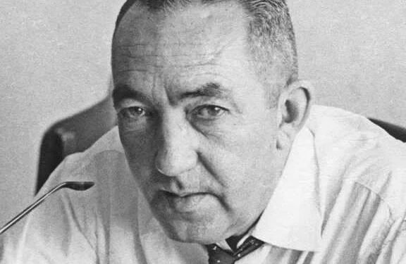 Newton Braga, o cachoeirense ausente, por João Gualberto