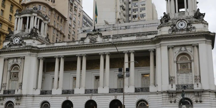 Câmara do Rio aprova projeto que cria a Zona Sudoeste da cidade