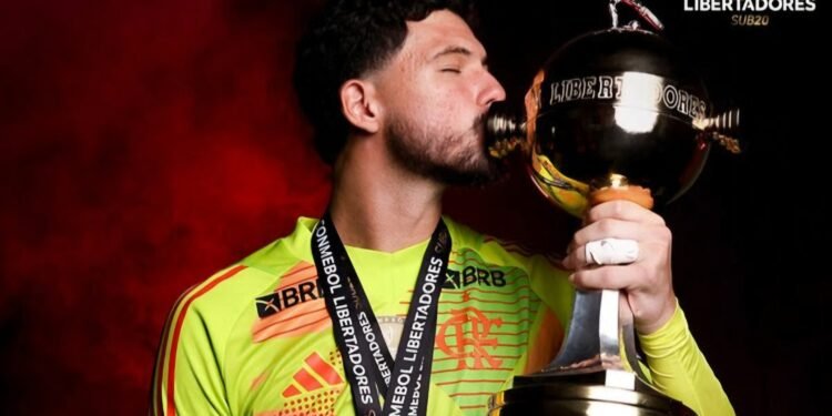 Goleiro capixaba, campeão mundial pelo Flamengo, vai jogar em Portugal