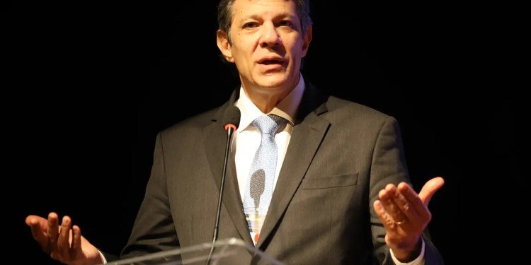 Haddad ressalta importância de Alckmin nas negociações sobre tarifas Haddad ressalta importância de Alckmin nas negociações sobre tarifas