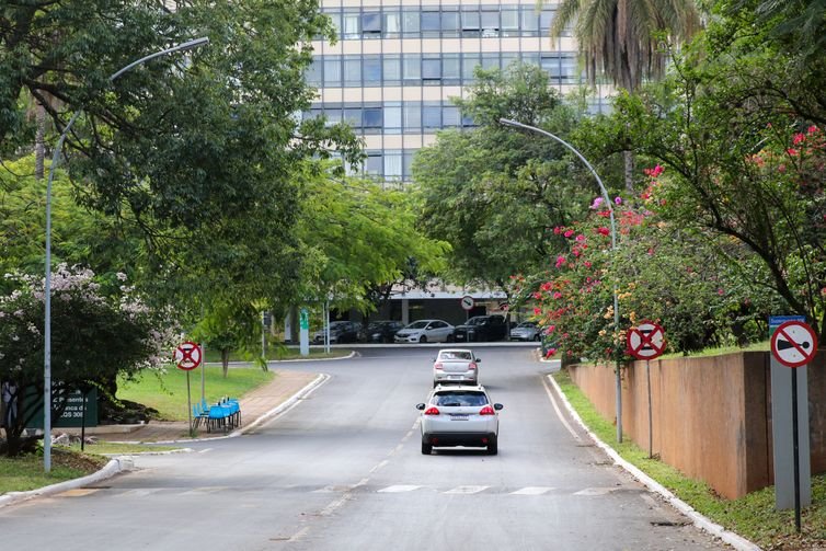 Um dos pontos famosos de Brasília, projeto original de Lúcio Cost, a quadra modelo, localizada na SQS 308, foi fundada em 1962 e a intenção era que servisse de referência para outras superquadras do Plano Piloto.