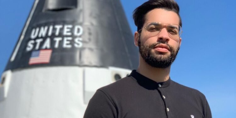 Depois de conquistar o planeta, capixaba disputa lugar no espaço Depois de conquistar o planeta, capixaba disputa lugar no espaço