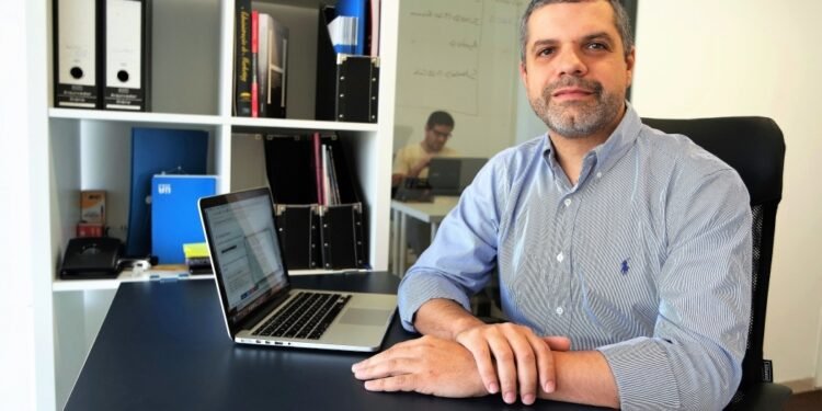 Dividir para governar: quando a política do ódio abre caminho para projetos indecentes Dividir para governar: quando a política do ódio abre caminho para projetos indecentes