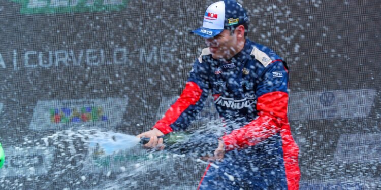 Hugo Cibien consegue mais um pódio na Copa Truck