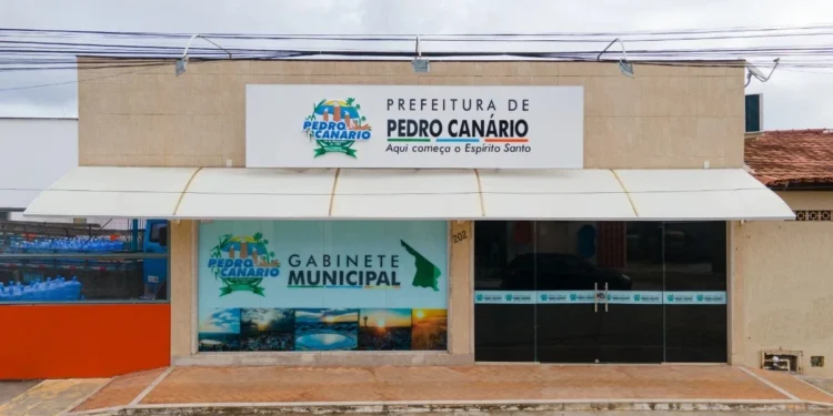 Prefeitura de Pedro Canário abre concurso público com 98 vagas e salários de até R$ 8,5 mil