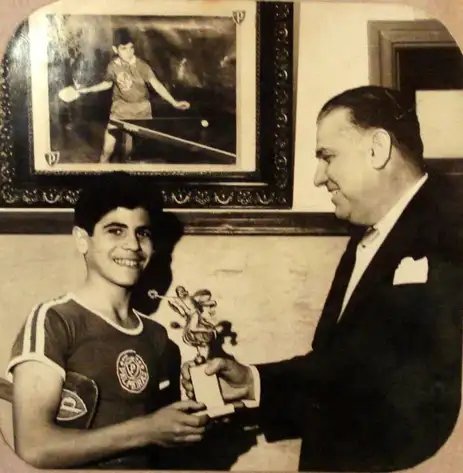 São Paulo (SP), 29/02/2020 - Primeiro ídolo do tênis de mesa brasileiro Ubiraci Rodrigues da Costa, Biriba, falece aos 80 anos. Biriba com presidente Delfino Facchina, em 1958. Foto: Palmeiras/Divulgação