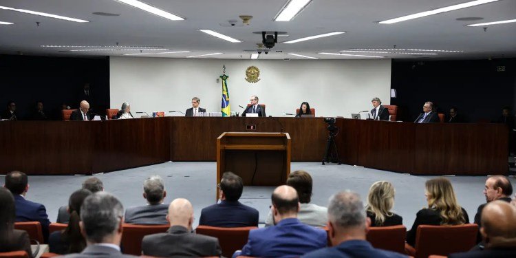 TV Brasil exibe especial sobre julgamento da tentativa de golpe