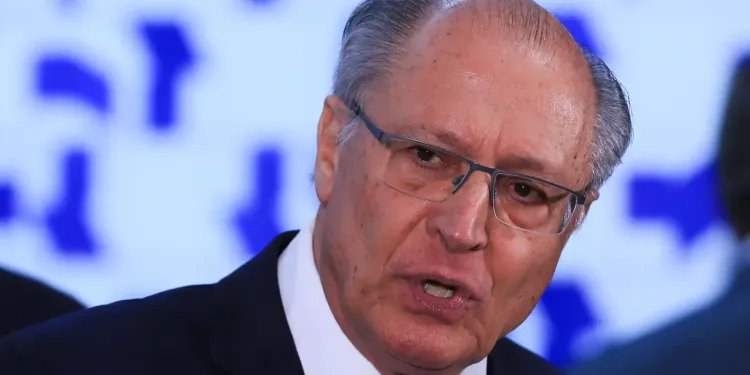 Alckmin: reunião de Lula e Trump destrava negociações técnicas