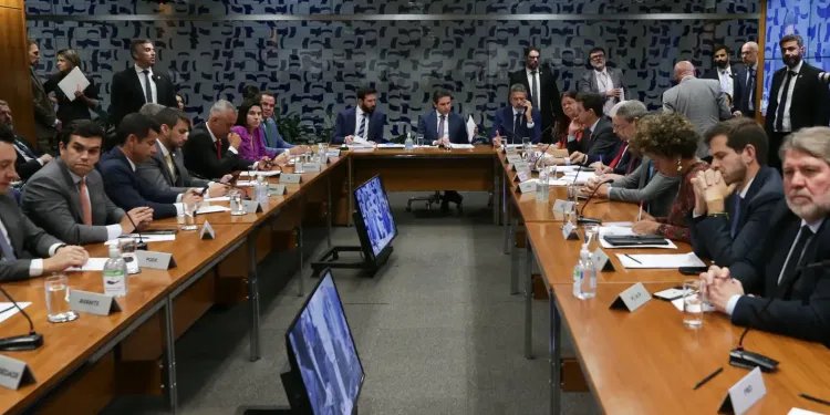 Câmara pode votar amanhã tornar crime hediondo adulterar alimentos Câmara pode votar amanhã tornar crime hediondo adulterar alimentos