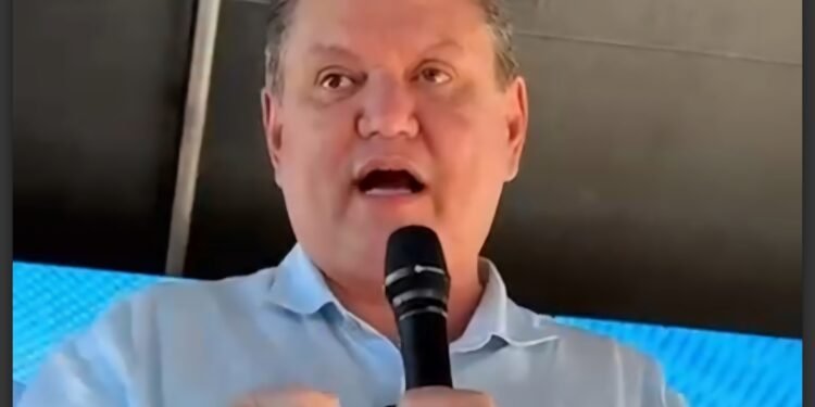 Euclério sendo Euclério: “Mando a Guarda cercar o estádio e não vai ter show” Euclério sendo Euclério: “Mando a Guarda cercar o estádio e não vai ter show”