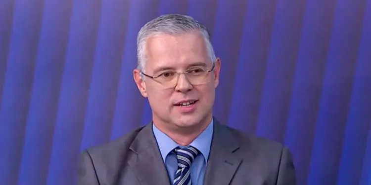 Prisão de militares revela amadurecimento democrático, diz historiador