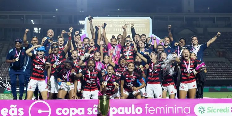 Flamengo goleia Grêmio e conquista Copinha Feminina