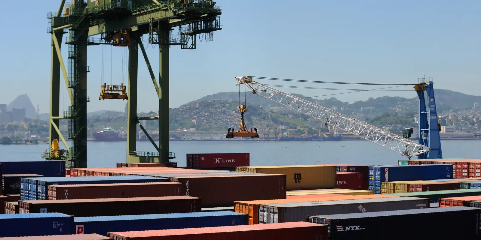 CMN altera regras do Proex e flexibiliza embarques de exportações