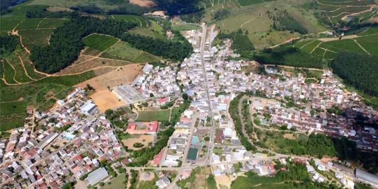 Polícia prende no Norte foragido da Justiça do Sul do Estado Polícia prende no Norte foragido da Justiça do Sul do Estado