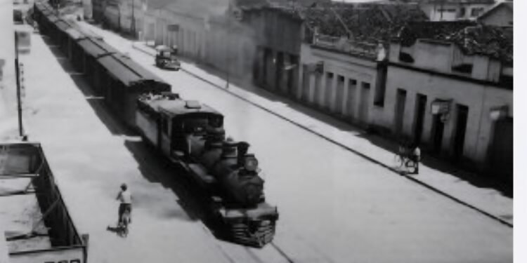 Trilhos do progresso, por João Gualberto