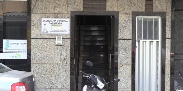 MEIs de Barra de São Francisco têm 15 dias para regularizar débitos com a prefeitura MEIs de Barra de São Francisco têm 15 dias para regularizar débitos com a prefeitura