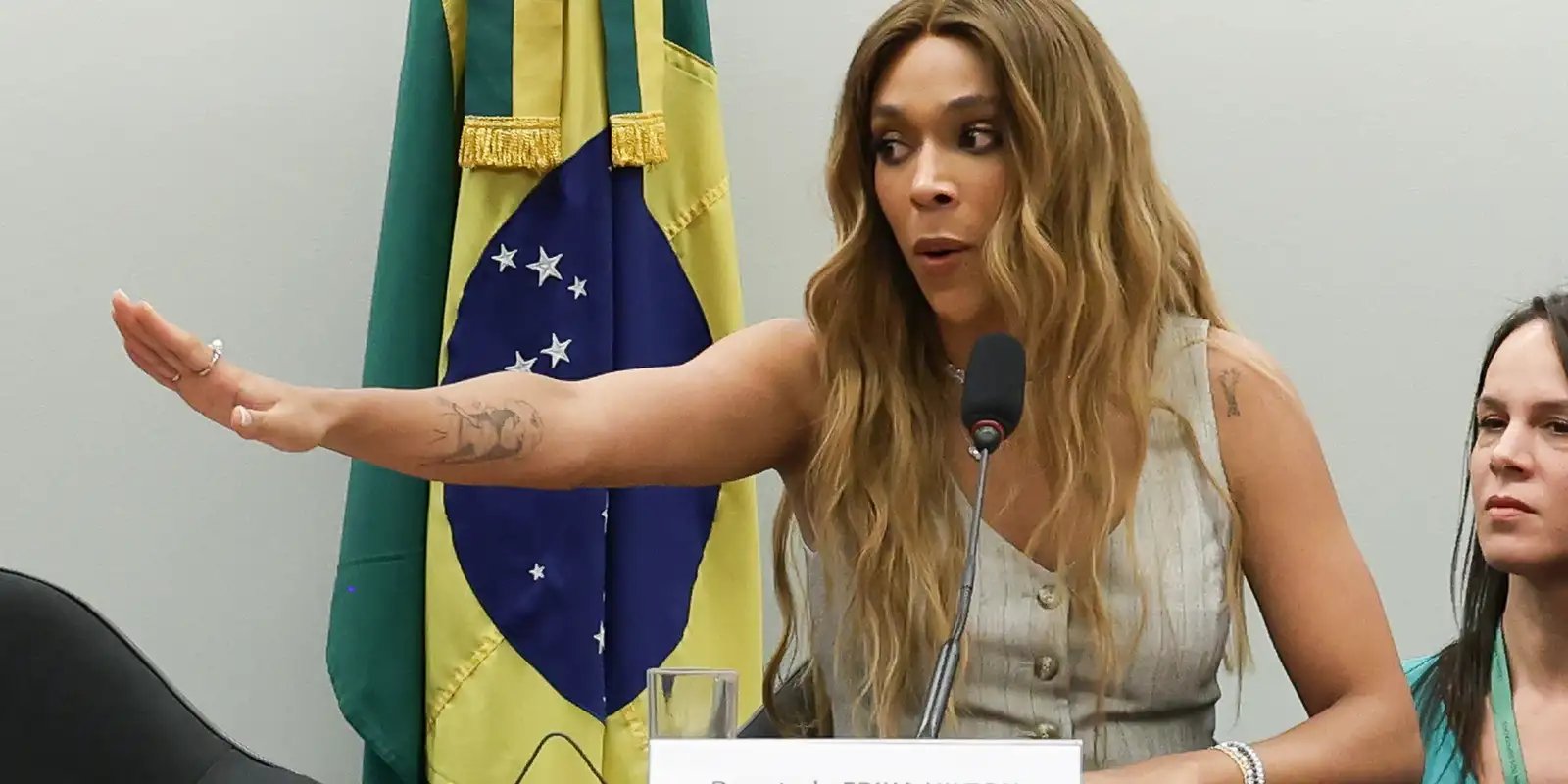 Comissão enfrentará "sistema organizado de opressão", diz Erika Hilton Comissão enfrentará "sistema organizado de opressão", diz Erika Hilton