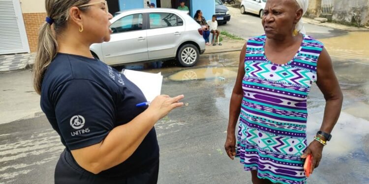 Defesa Civil e Assistência Social avaliam prejuízos após inundação em Barra de São Francisco Defesa Civil e Assistência Social avaliam prejuízos após inundação em Barra de São Francisco