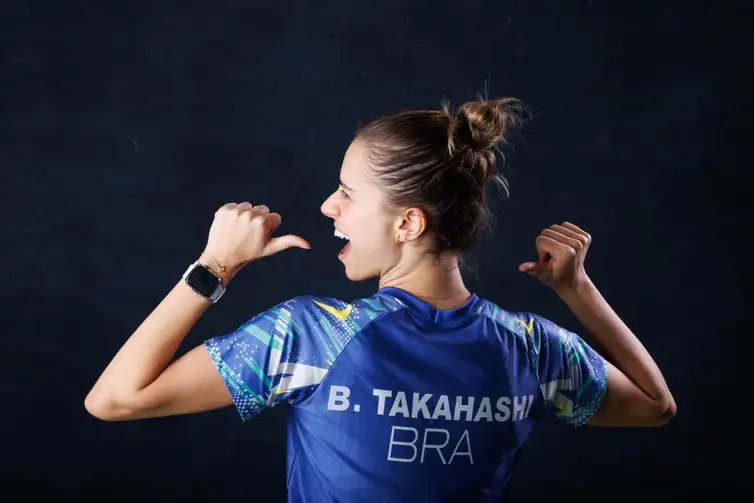 Reprodução Twitter/CBTM Bruna Takahashi - tênis de mesa