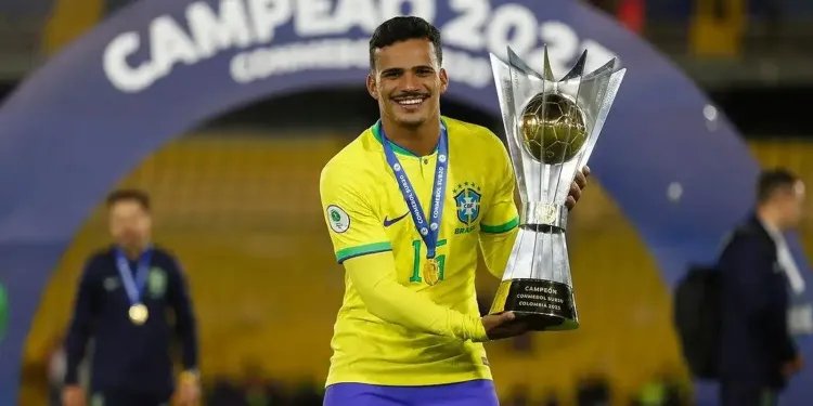 Lateral Kaiki é convocado para amistosos da seleção brasileira Lateral Kaiki é convocado para amistosos da seleção brasileira