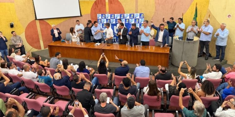 União Progressista fecha apoio à candidatura de Ricardo Ferraço para o Governo