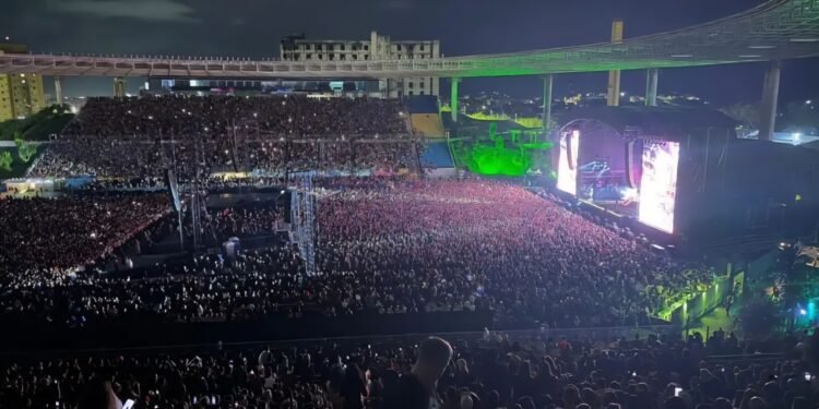 Cariacica vira capital do rock com 35 mil pessoas no Kleber Andrade no show da Guns Cariacica vira capital do rock com 35 mil pessoas no Kleber Andrade no show da Guns