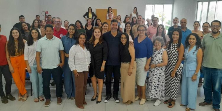 Barra de São Francisco avança na implantação do Serviço de Família Acolhedora; entenda