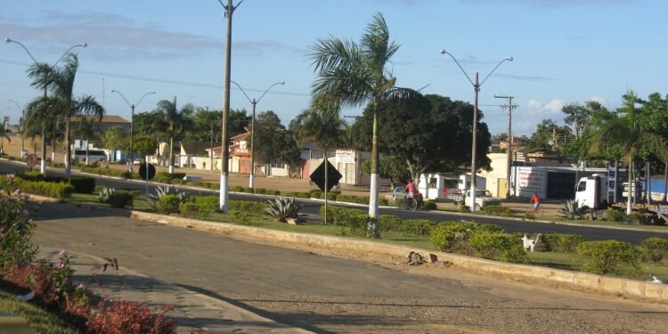 Homem em situação de rua é morto a facadas na calçada de rodoviária no Norte do ES Homem em situação de rua é morto a facadas na calçada de rodoviária no Norte do ES