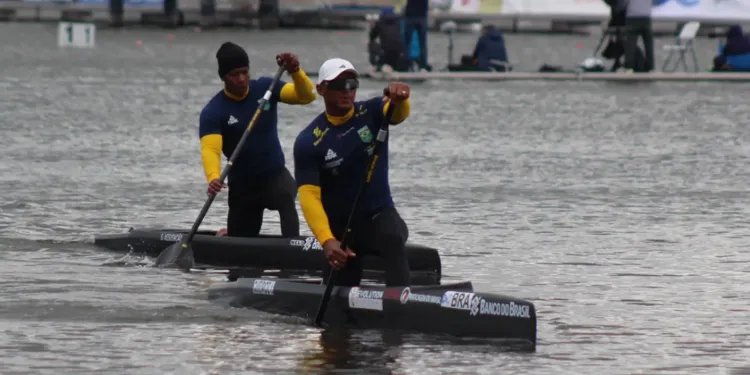 Brasil leva dois ouros na Copa do Mundo de canoagem e paracanoagem Brasil leva dois ouros na Copa do Mundo de canoagem e paracanoagem