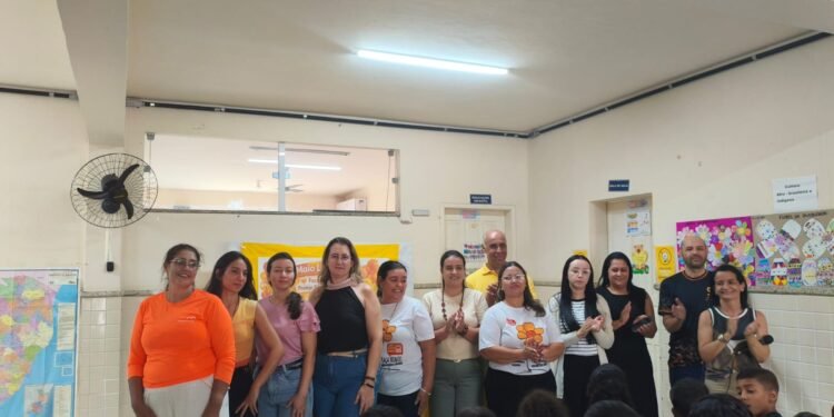Prefeitura de Barra de São Francisco promove palestra da campanha Maio Laranja para alunos de Vila Itaperuna