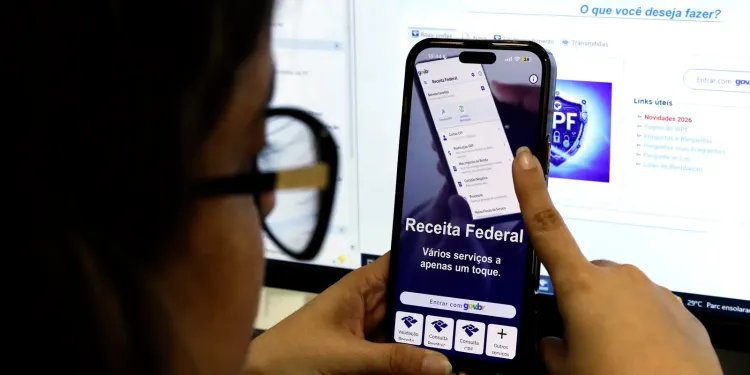 A um dia do fim do prazo, 5,1 milhões não enviaram declaração do IR A um dia do fim do prazo, 5,1 milhões não enviaram declaração do IR