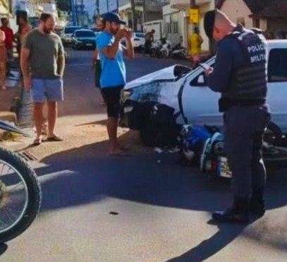 Acidente entre carro e moto mobiliza equipes de resgate em São Gabriel da Palha