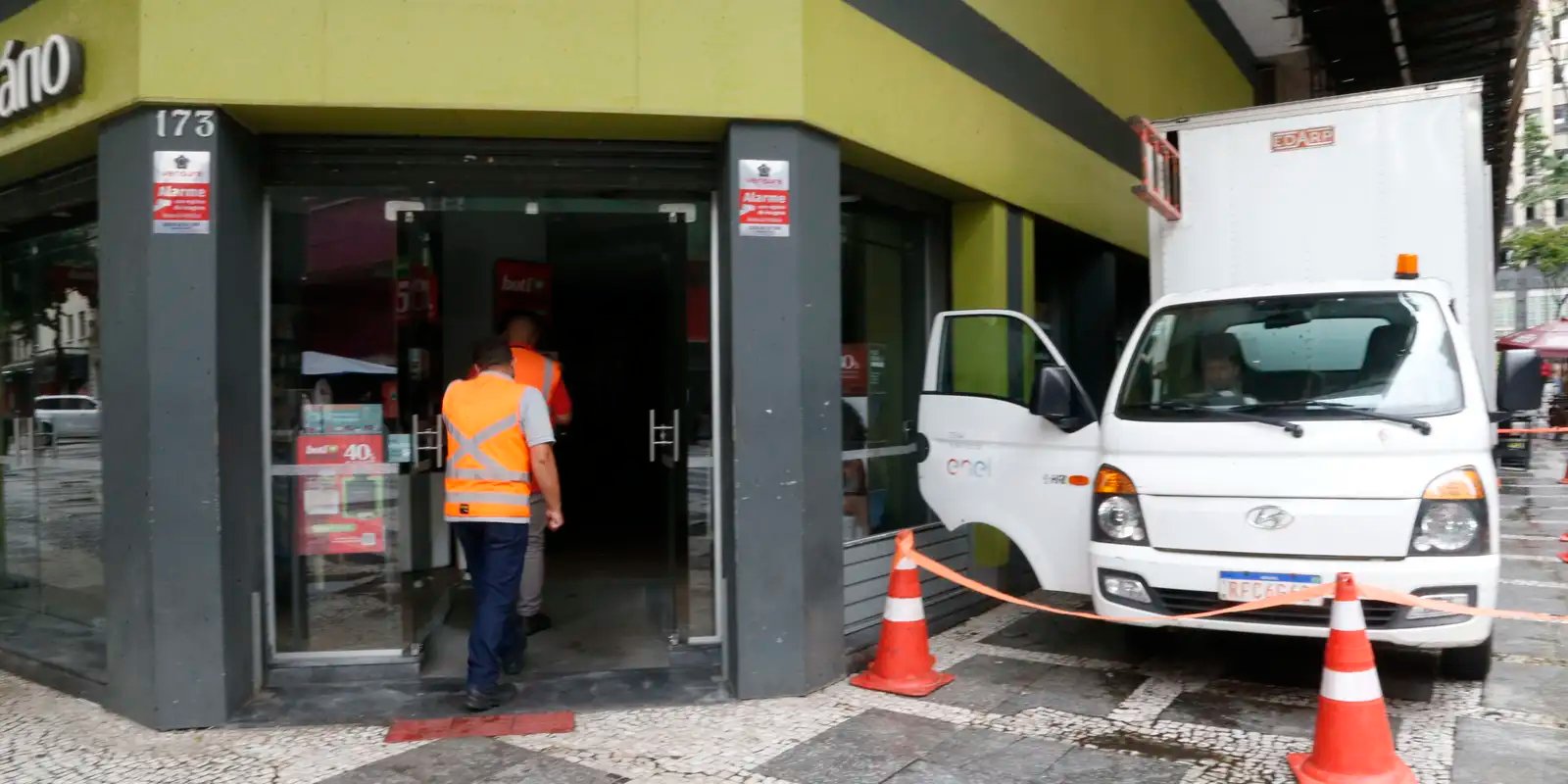 Terremoto no Chile é sentido em bairros da cidade de São Paulo Terremoto no Chile é sentido em bairros da cidade de São Paulo