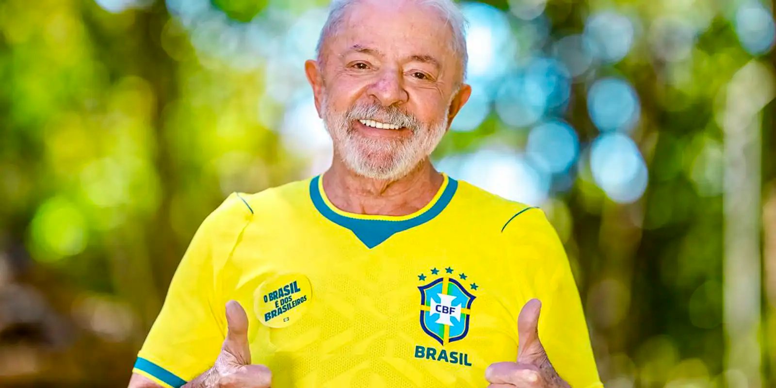 Lula pede para seleção do Brasil “jogar com a alma” na Copa do Mundo Lula pede para seleção do Brasil “jogar com a alma” na Copa do Mundo