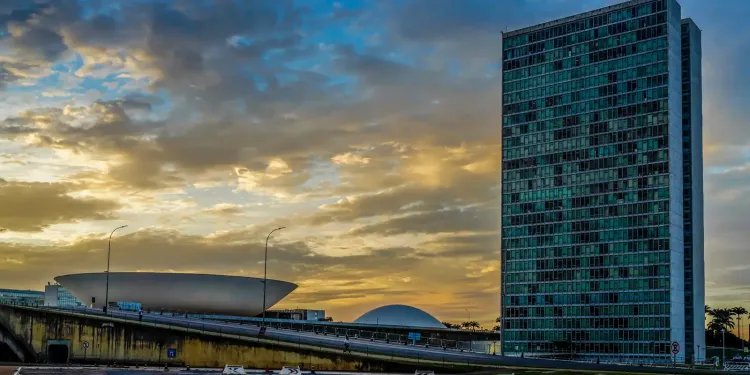 Senado: oposição obstrui e fim da escala 6×1 não vai a plenário